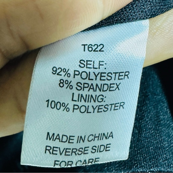 Alexia Admor Black Sequin Blake Sequin Boxy Crop Top Sz S Keyhole back button - Picture 6 of 6